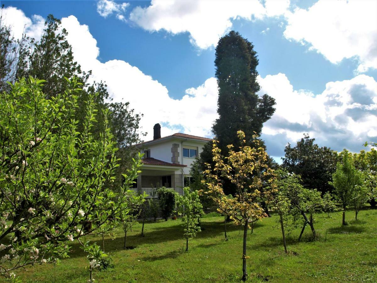 Albergue Pallanes Туй Екстер'єр фото