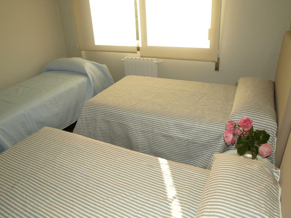 Albergue Pallanes Туй Екстер'єр фото